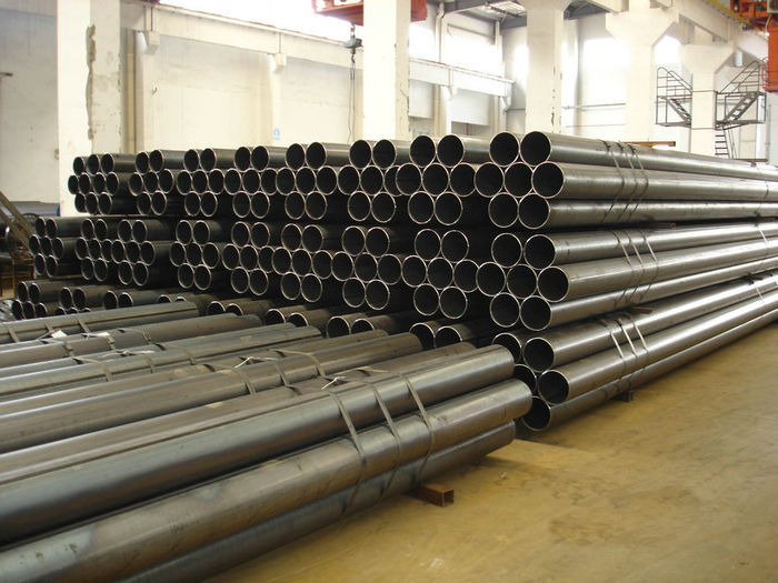 ERW black round pipes